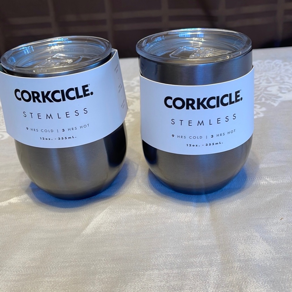 Corkcicle  stemless set of two. 12oz